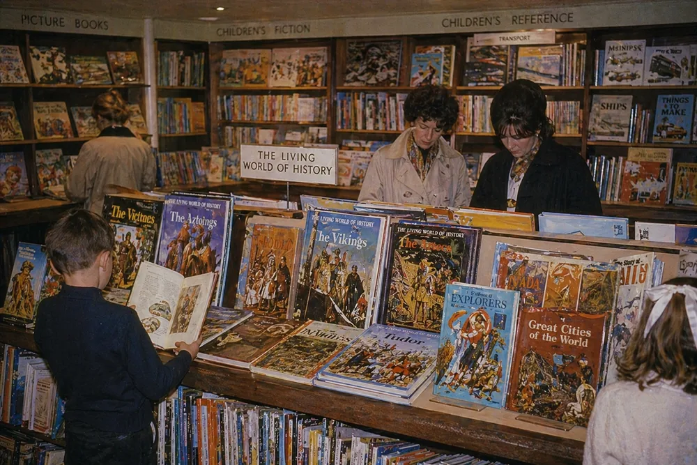 Imaginierter Londoner Comic- und Zeitschriftenladen